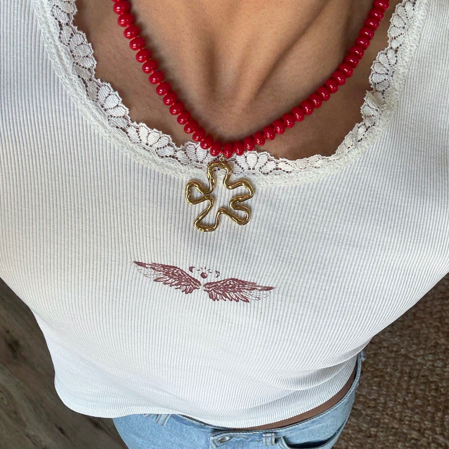 the “scarlet” beaded charm necklace